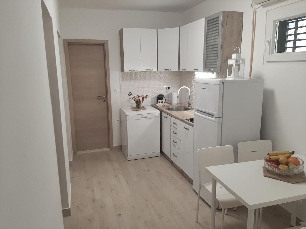 Apartman Maslina Pisak Eksteriør bilde