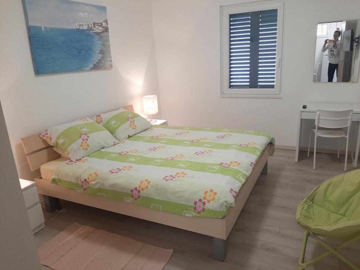 Apartman Maslina Pisak Eksteriør bilde