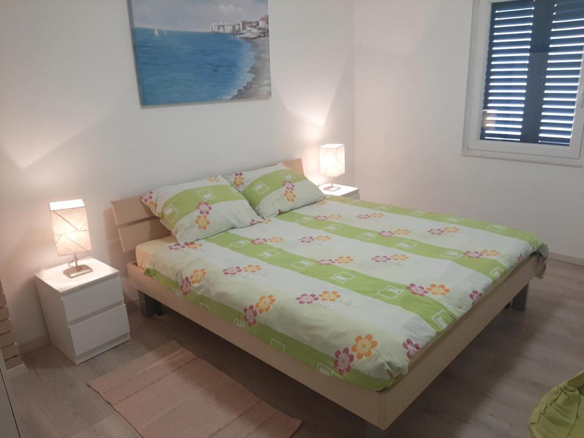 Apartman Maslina Pisak Eksteriør bilde